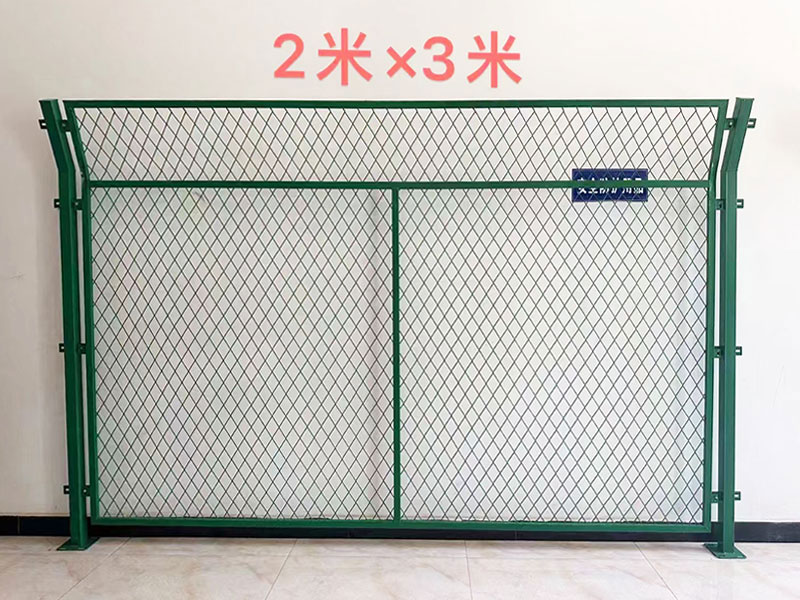 钢板网菱形孔护栏